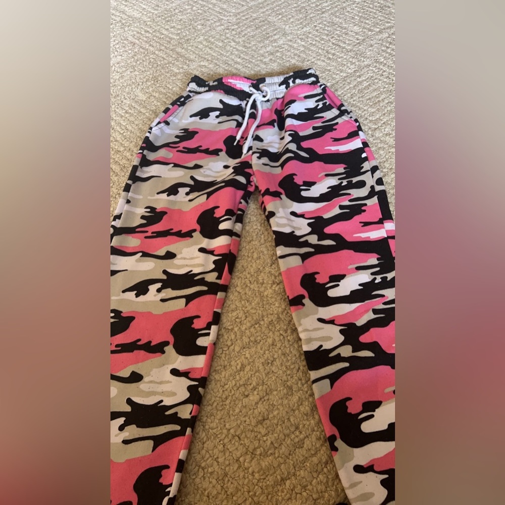 Pink Camo sweatpants